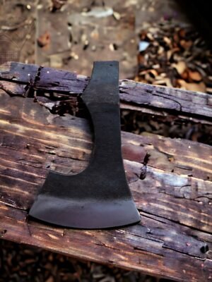 warriors outfit carving axe head