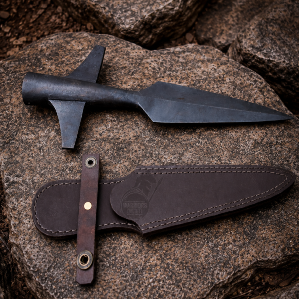 Warriors Outfit Hand Forged Medieval Throwing Wing Spearhead With Blade Cover. Best For Outdoor Hunting Tool.