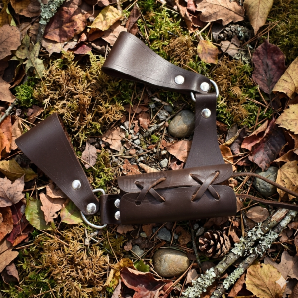 Warriors Outfit Handcrafted Medieval Leather Sword Frog Belt Holder – Adjustable Dark Brown Leather Scabbard Hanger for LARP, Renaissance Faire, Viking, Knight & Historical Reenactment Costumes