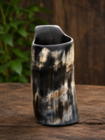 Warriors Outfit Handcrafted Plain Black Base Drinking Horn Mug – Natural Ox Horn Beer Mug with Ergonomic Handle for Mead, Ale, Beer, Wine, Whiskey, Viking Feasts, Medieval Gatherings & Rustic Home Décor
